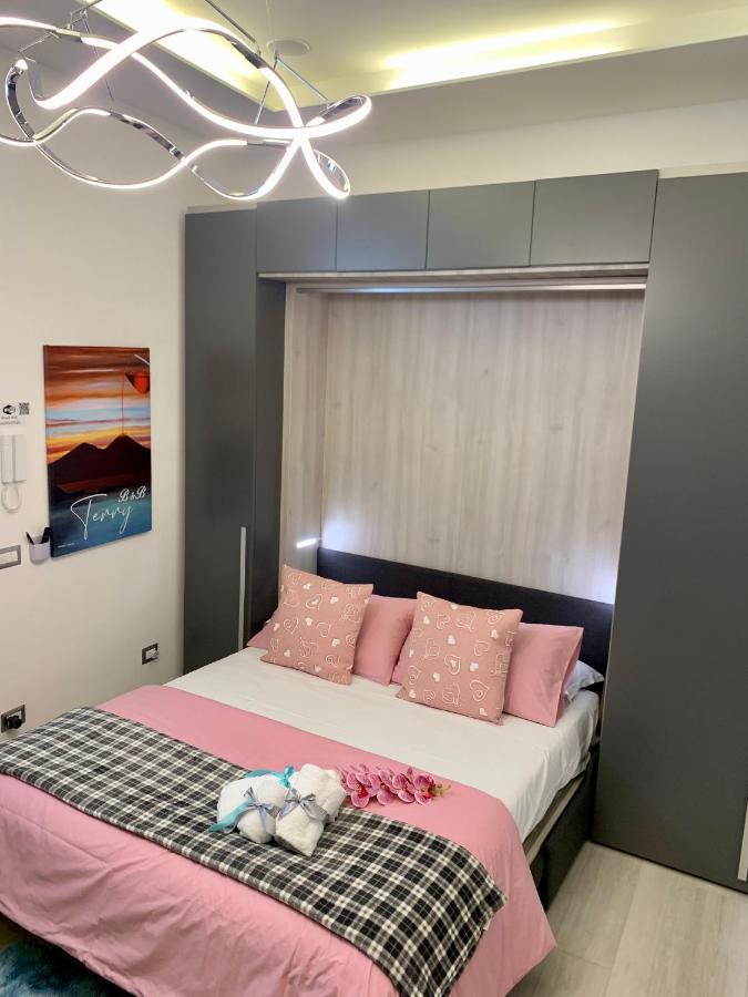 Flat B&B Terry In Ercolano Napoli Exterior photo