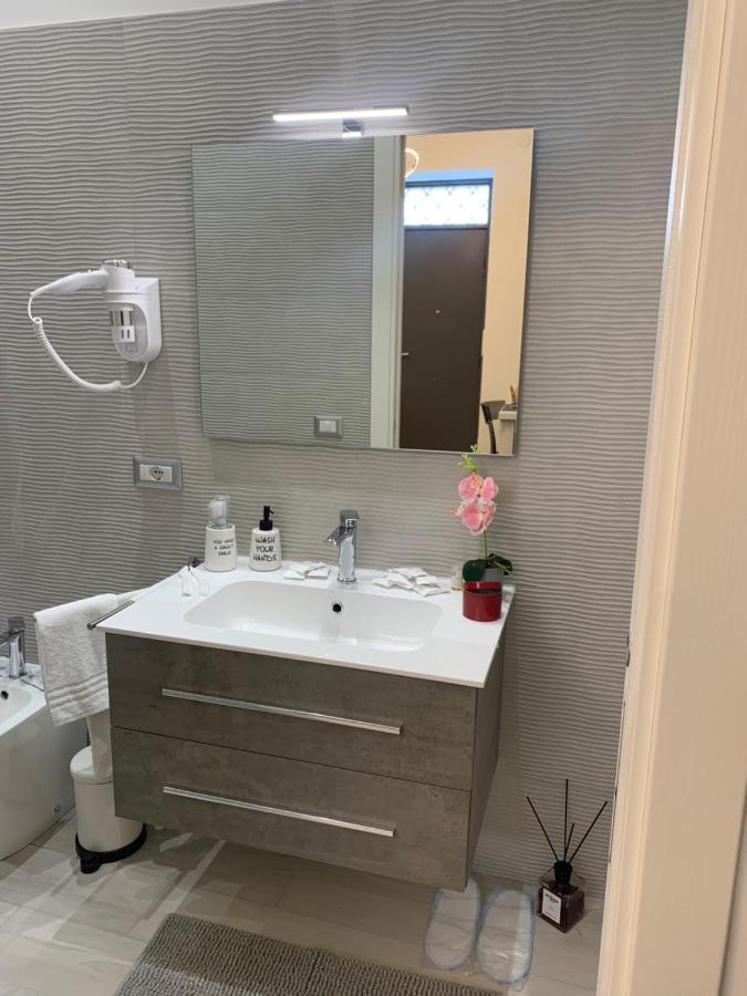 Flat B&B Terry In Ercolano Napoli Exterior photo